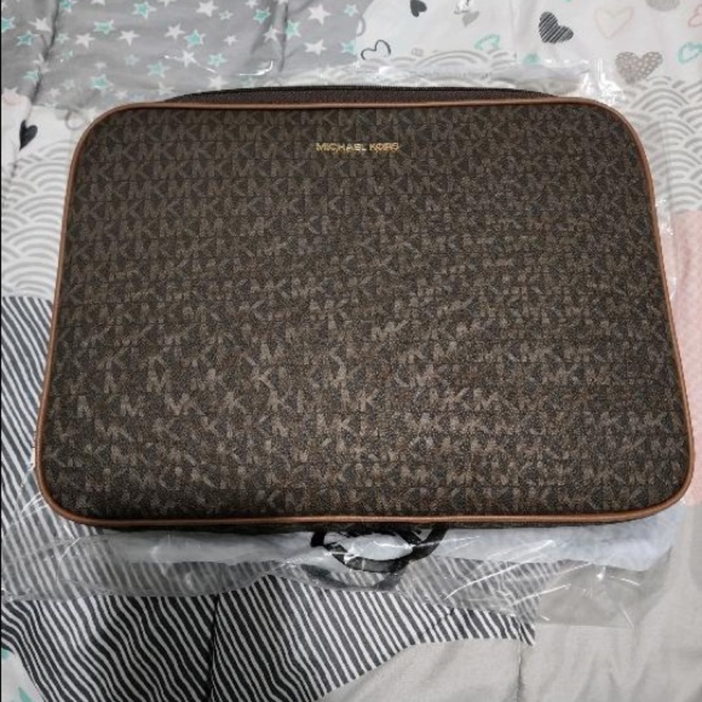 Michael Kors laptop carrier